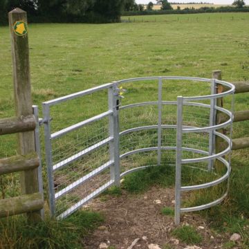 Woodstock Kissing Gate-Pedestrian (meshed hoops)